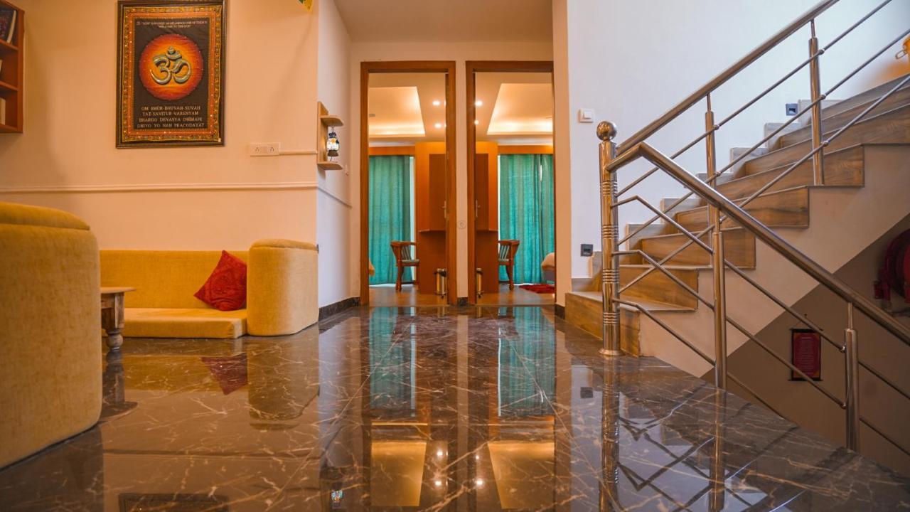 Hotel The Moksham Risikés Kültér fotó